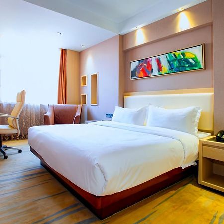 Meihao Mingyue Hotel International Finance City Keyun Road Metro Branch Canton Esterno foto